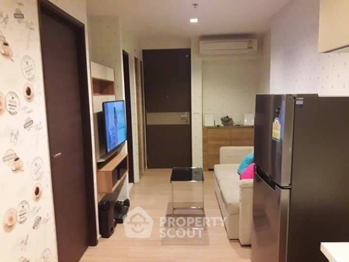 รูป คอนโด 1-ห้องนอน ที่ ริธึ่ม สาทร ใกล้ BTS สะพานตากสิน (ID 2029352) - รูปที่ 2/10