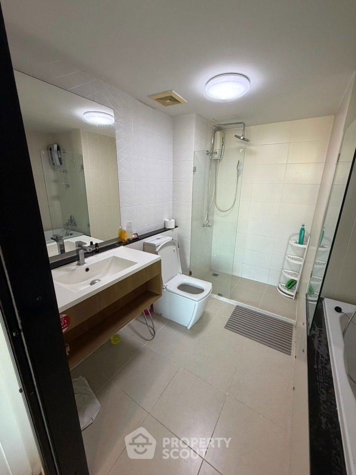 picture 1-BR Condo at Knightsbridge Bearing near BTS Bearing (ID 2527754) - 12/15