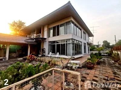 Houses for sale Arun Ammarin Road : 4 Bedroom House for sale in Wat Tha Phra, Bangkok  5942891