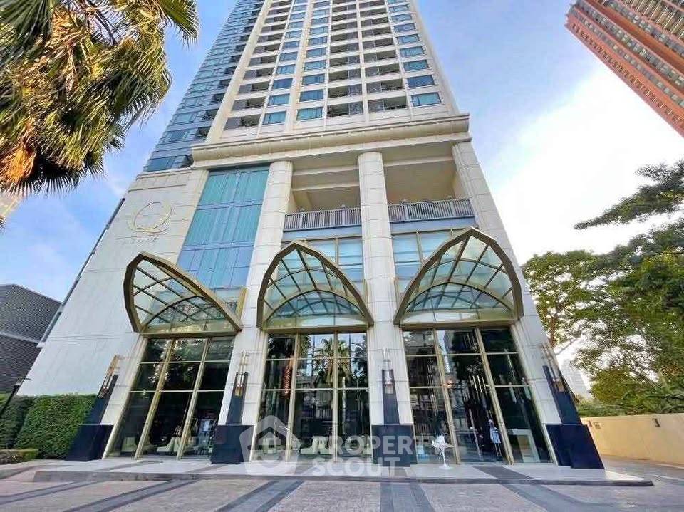 รูป คอนโด 1-ห้องนอน ที่ คิว อโศก ใกล้ MRT เพชรบุรี (ID 2395078) - รูปที่ 1/8