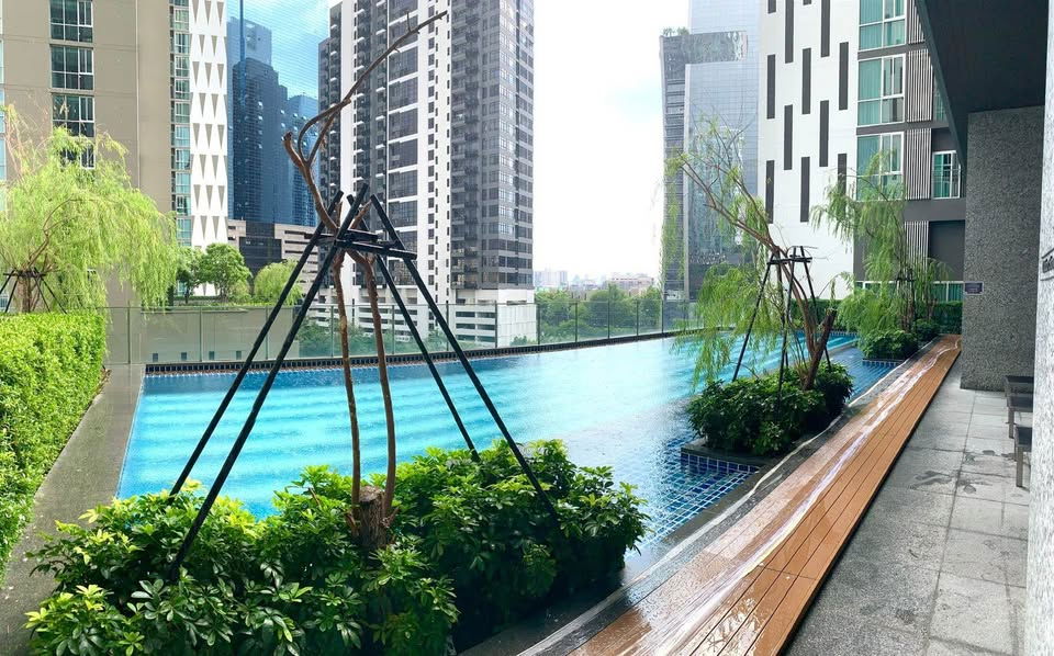 รูป 🟠ให้เช่าคอนโด - 2 ห้องนอน 53 ตร.ม. ที่ Noble Revolve Ratchada - รูปที่ 15/17