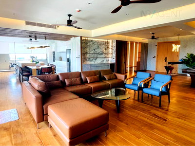 Condos for sale BTS Ekkamai : For Sell Condo PHATSANA GARDEN Building 1, Floor 11,4 bed room, Room size 345 sqm