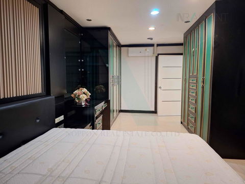 🚩 For Rent Condo ASOKE PLACE Building 1, Floor 17,1 bed room, Room size 78 sqm