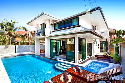 Houses for sale Pattaya : 6 Bedroom Villa for sale at View Point Villas  1370984