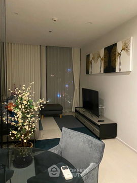 1-BR Condo at Noble Ploenchit near BTS Phloen Chit (ID 449379)