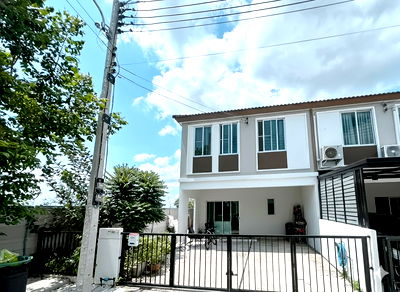 Townhouses for sale Lamlukka Klong Chet : ST0083 | House for sale, Pruksa Lam Luk Ka – Outer Ring Road 💰 Only 2.45 million baht