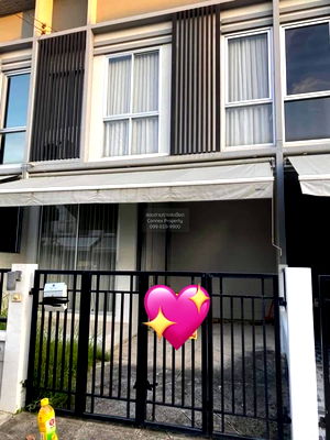 Townhouses for sale Yamjard Vichanusorn School : For Sale Townhouse/Townhome  , Sammakorn Avenue Ramintra-Wongwaen , Tha Raeng , Bang Khen , Bangkok , CX-141420 ✅ Live chat with us ADD LINE @connexproperty ✅