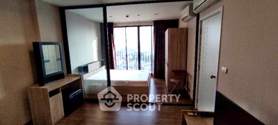 Condos for sale : 1-BR Condo at The Tree Interchange near MRT Bang Pho (ID 671016)