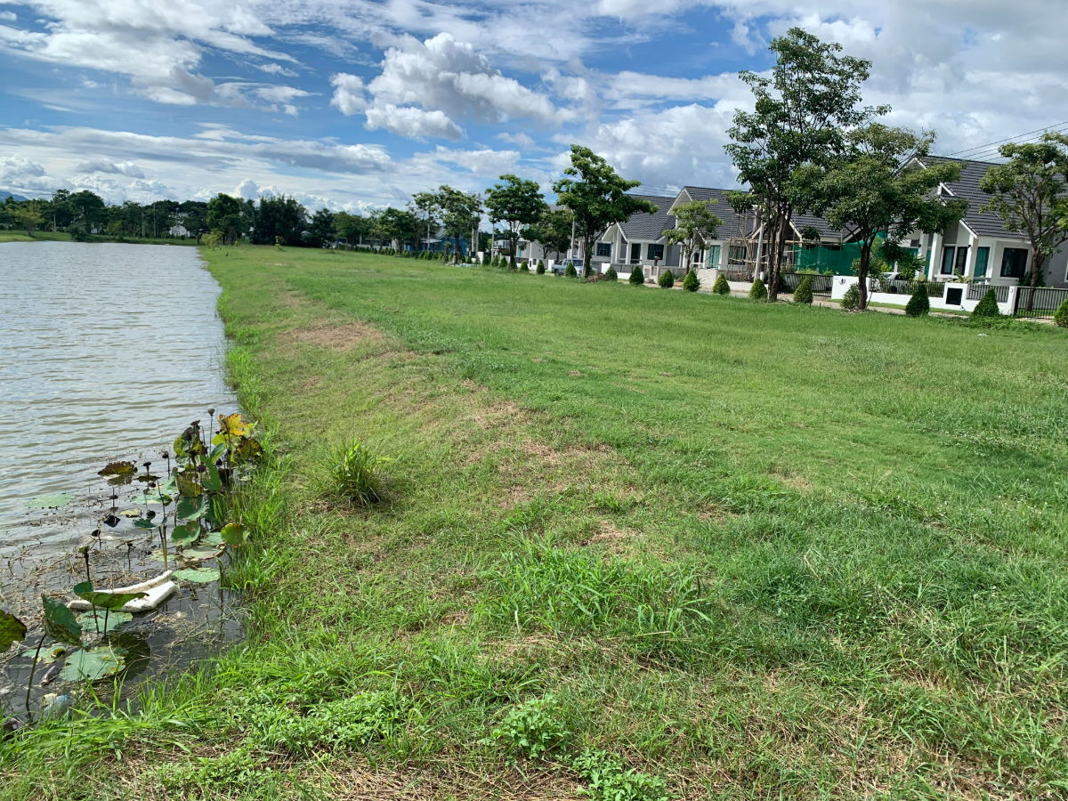 picture Land by the lake at Lanna Lake view village - 7/11