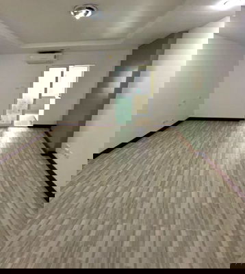 Condos for rent MRT Huai Khwang : For rent: Happy Condo Ratchada 18, 2nd floor.