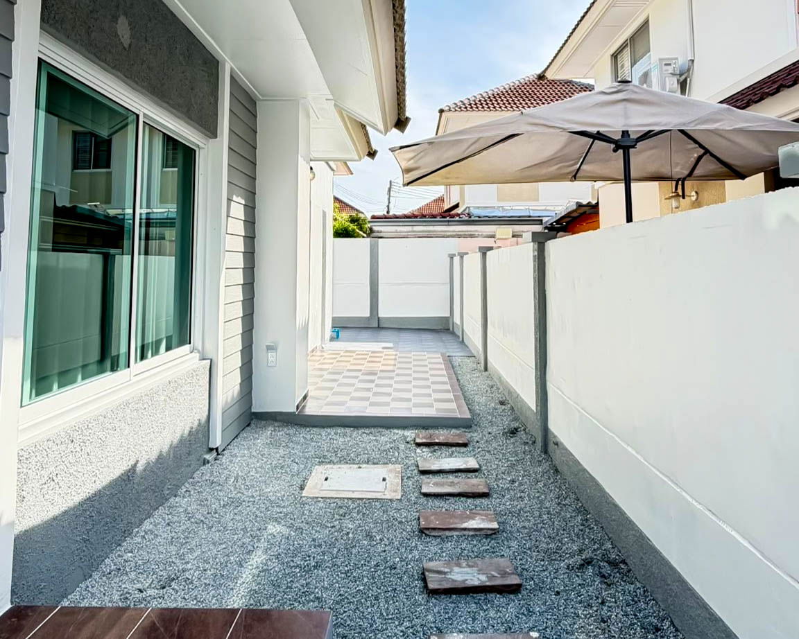 picture Semi Detached House for Sale in Rong Po, East Pattaya - 13/14