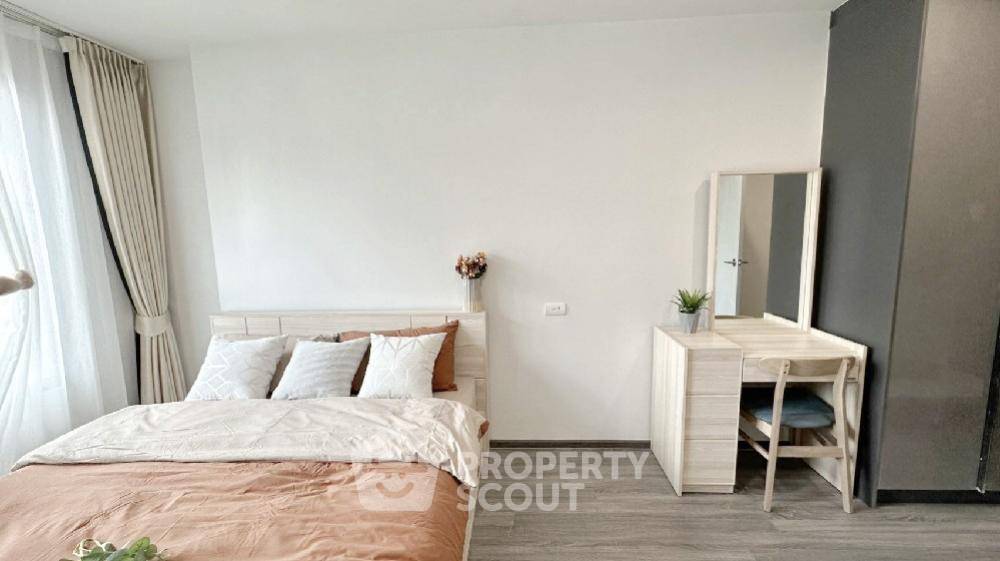 picture High-Floor 2-BR At Ideo Chula Samyan Near MRT Sam Yan (ID 2215506) - 1/6