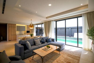 Houses for rent Airport Link Hua Mak : 🏡 Super Luxury Pool Villa for Rent – The Urban Reserve  ✨ 3-Storey Detached House | Masterpiece Design | Imported Designer Furniture from Chanintr