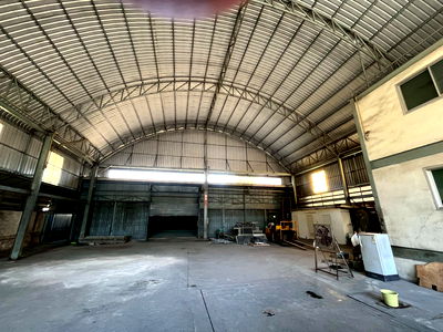 เช่าโรงงาน พระประแดง สมุทรปราการ : ให้เช่าโกดังโรงงาน ปู่เจ้า สมุทรปราการ (ทำเลทอง ติดถนนใหญ่ ขอใบ รง. ได้)