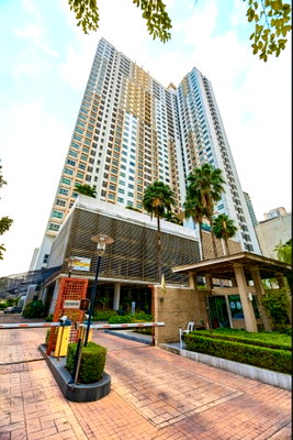 Condos for sale : ✨ For Sale: Q House Sathorn Condo ✨    💰 Only 4,000,000 THB