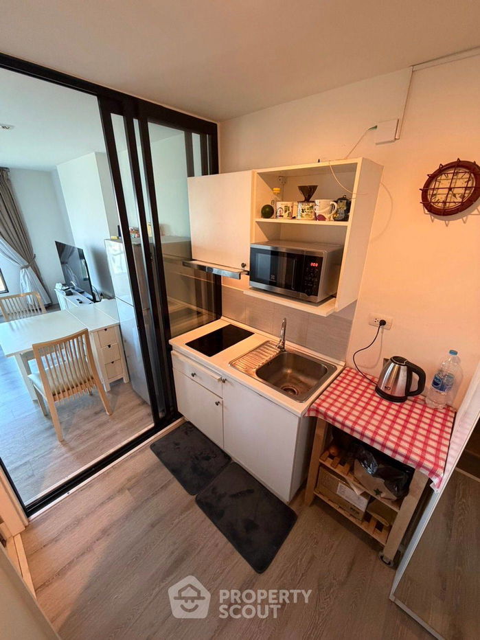 picture 1-BR Condo at Knightsbridge Bearing near BTS Bearing (ID 2527754) - 4/15