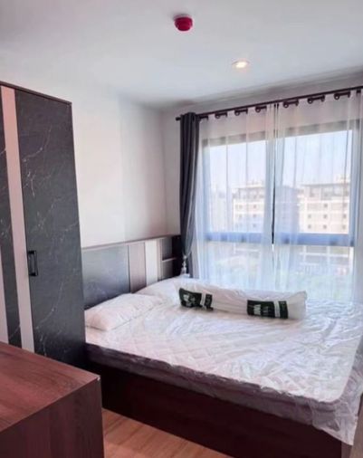 For rent, Hi 48 Sutthisan, 8th floor.