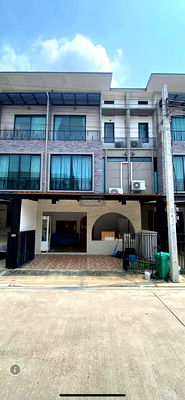 Townhouses for sale : For Sale Townhouse/Townhome  , Baan Pieamsuk Pinklao-Kanjanapisek , wide frontage , newly renovated , Bang Khu Wiang , Bang Kruai , Nonthaburi , CX-142093 ✅ Live chat with us ADD LINE @connexproperty ✅