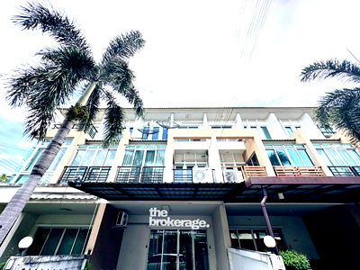 ทาวน์โฮม รร.สายอักษร : ทาว์นโฮม Vista Park Ratchada - Ramindra วิสต้า ปาร์ค รัชดา - รามอินทรา  3 ห้องนอน 4 ห้องน้ำ 180 ตรม. 23 ตรว. LINE : @thebrokerage 