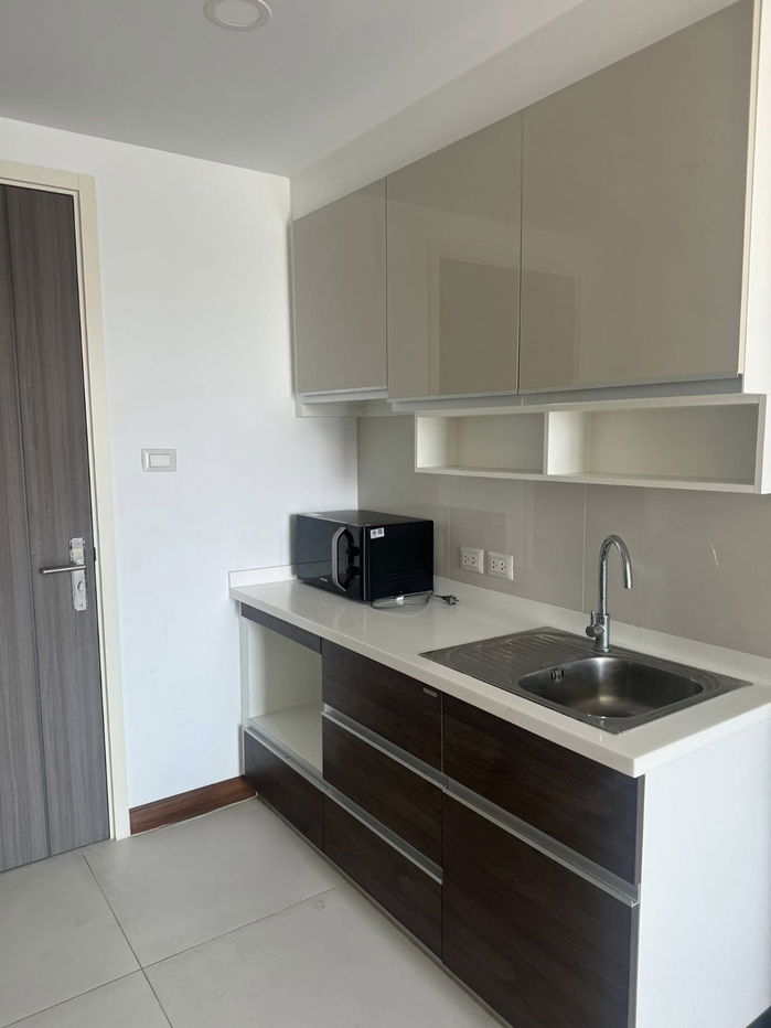 picture 0207 | For Rent: Supalai Premiere Charoen Nakhon, near BTS Khlong San. Rent: 19,000 THB/month. - 3/6