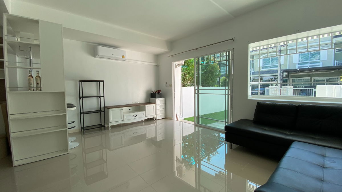 รูป เช่าทาวเฮ้าส์ หมู่บ้านอินดี้ 2 บางนา กม.7 - รูปที่ 3/22