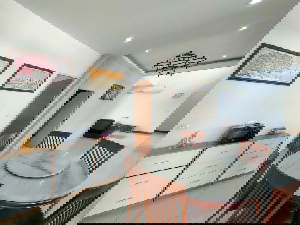 รูป 🏡✨ ให้เช่าบ้านสไตล์โมเดิร์น 4 ห้องนอน พร้อมอ่างอาบน้ำ ✨🏡 🚗 ไปสนามบินเชียงใหม่เพียง 10 นาที - รูปที่ 11/50