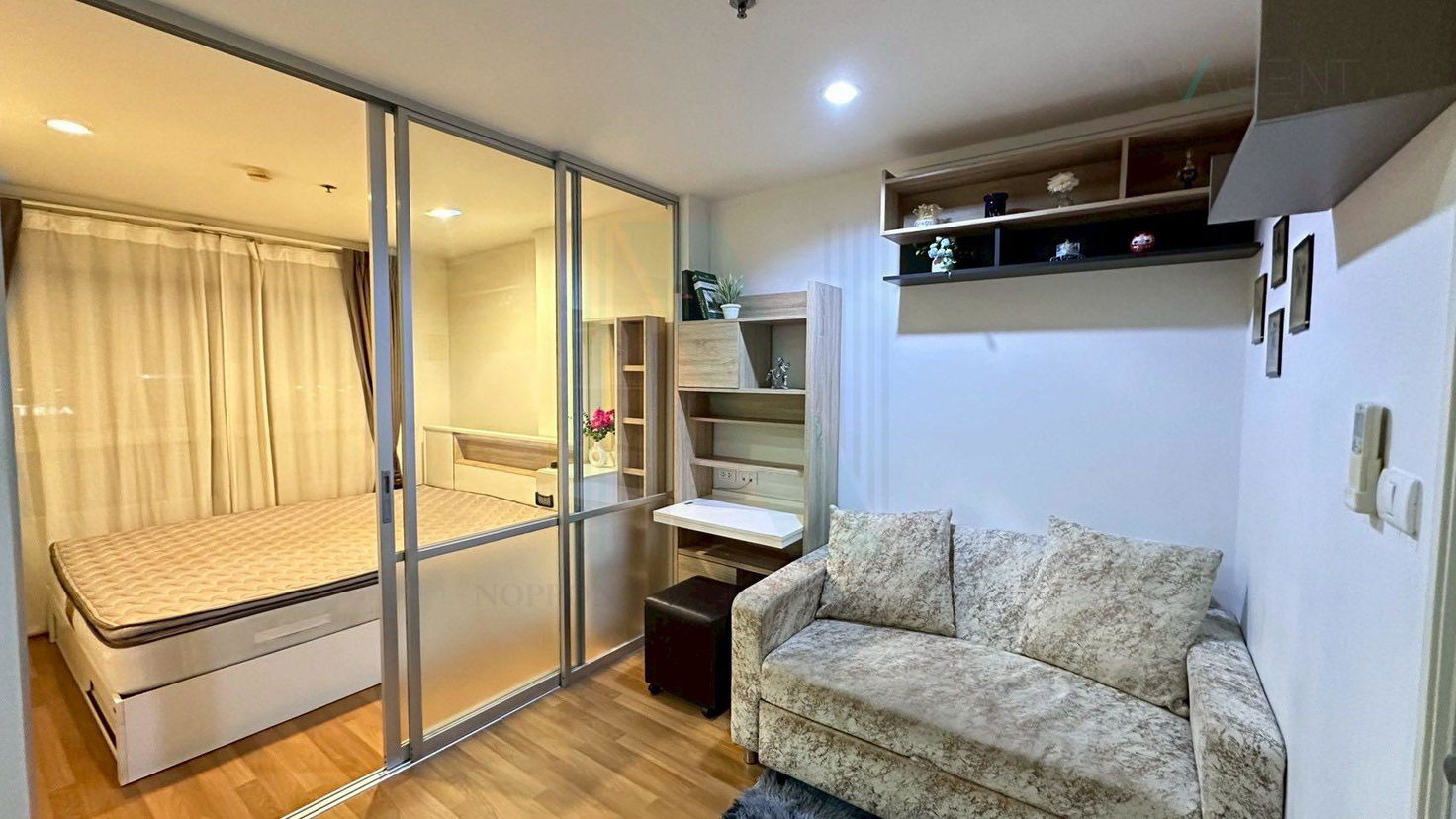 picture For Rent Condo LUMPINI PARK RAMA 9 - RATCHADA Building B, Floor 22,1 bed room, Room size 26 sqm - 2/8