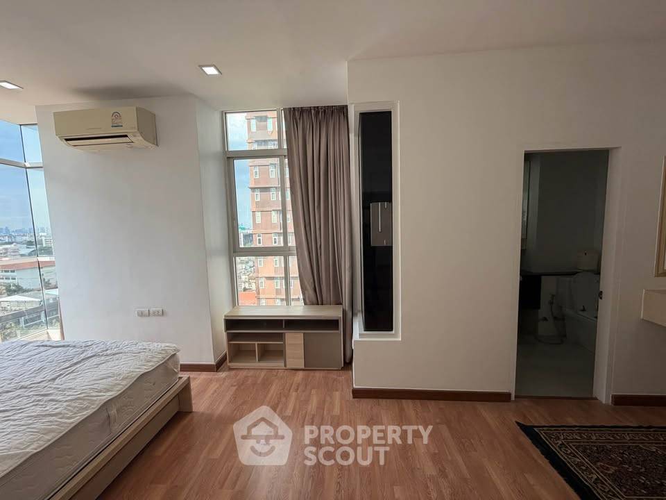picture 2-BR Condo at The Coast Bangkok near BTS Bang Na (ID 2522834) - 6/26
