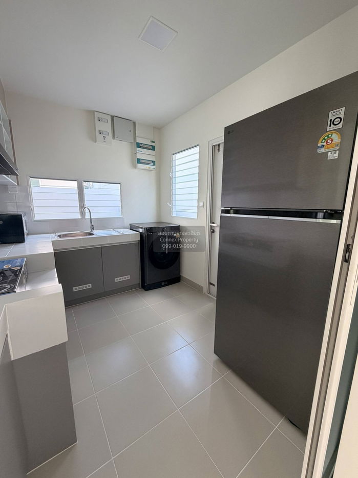 รูป เช่าบ้าน วิลลาจจิโอ 3 ศรีนครินทร์ - บางนา บางแก้ว บางพลี สมุทรปราการ CX-142060 ✅ ทักไลน์ @connexproperty ตอบทันที ทีมงานมืออาชีพ ✅ - รูปที่ 8/10