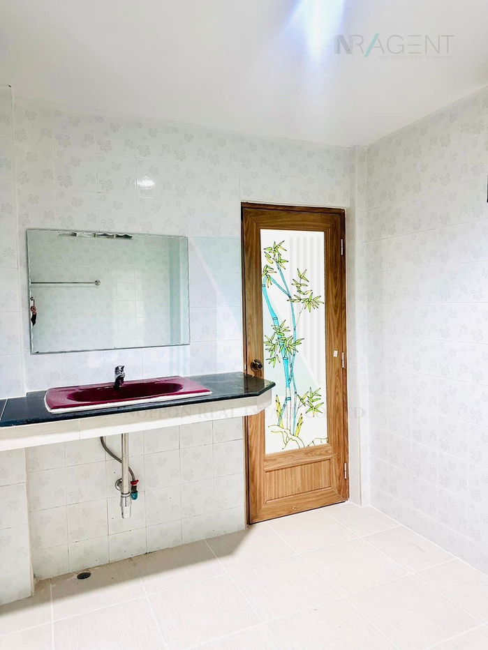 รูป ขายทาวน์เฮาส์ โครงการ หมู่บ้านบ้านบัวทอง 2 ชั้น 2 ห้องนอน 2 ห้องน้ำ - รูปที่ 5/8