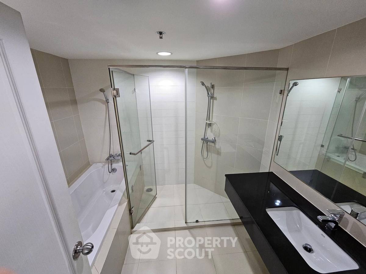รูป คอนโด 2 ห้องนอน Belle Grand Rama 9 ชั้น 12A ใกล้ MRT พระราม 9 (ID 1551746) - รูปที่ 9/9