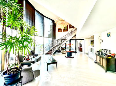 ขายคอนโด : เพ้นท์เฮ้าส์ 4-ห้องนอน ที่ ศุภาลัย เพลส สุขุมวิท 39 ใกล้ BTS พร้อมพงษ์ (ID 1797243)