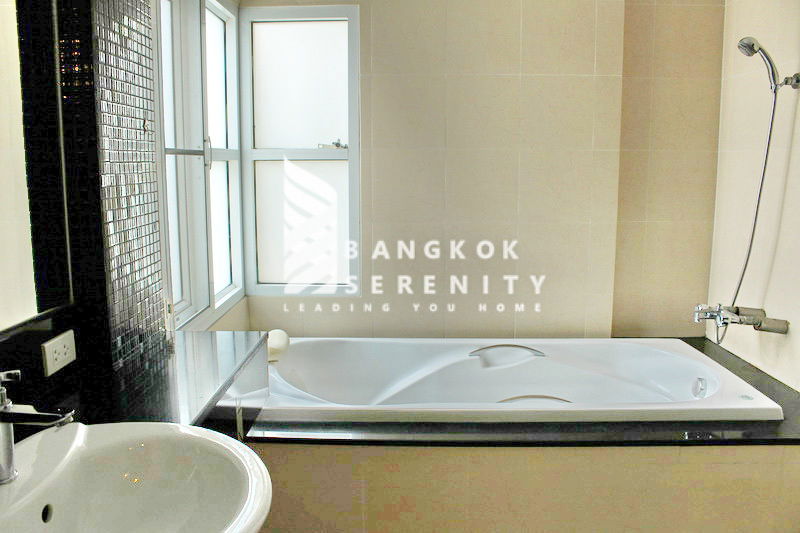 รูป บ้านเช่าเหมาะสำหรับทำธุรกิจ พร้อมสระว่ายน้ำ สุขุมวิท พร้อมพงษ์ - รูปที่ 13/18