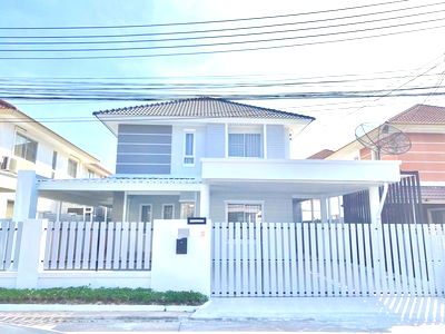Houses for sale Bang Lamung Chonburi : For sale: Used detached house, Baan Klang Suan, Takian Tia, Bang Lamung, Chonburi.