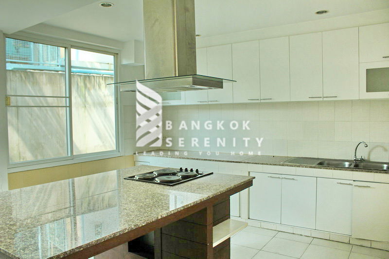 รูป บ้านเช่าเหมาะสำหรับทำธุรกิจ พร้อมสระว่ายน้ำ สุขุมวิท พร้อมพงษ์ - รูปที่ 9/18