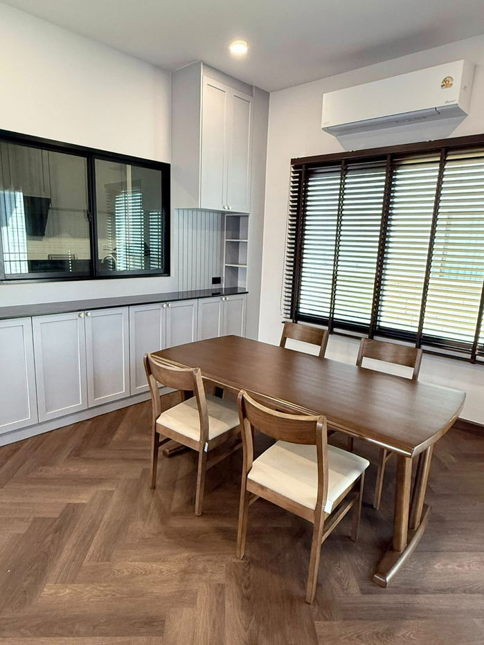 รูป HR3142เช่าบ้านเดี่ยวหลังมุม สภาพใหม่กริ๊บ หมู่บ้านบริทาเนีย บางนา-ศรีวารี (ซอยวัดศรีวารีน้อย) - รูปที่ 5/24