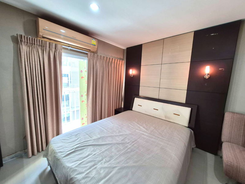 ขายคอนโด : ขายต่ำกว่าราคาประเมิน คอนโด The Metro Park เฟส 1 แบบ 30.5 ตร.ม. ชั้น 4 ห้องสวย โซนหน้าโครงการ