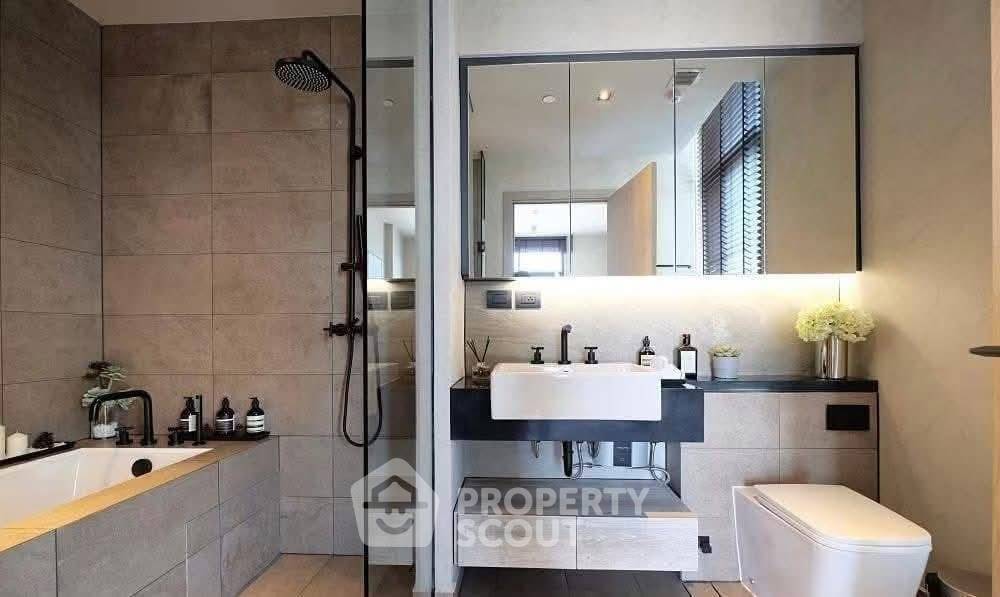 รูป คอนโด 2-ห้องนอน ที่ เดอะ ลอฟท์ อโศก ใกล้ MRT เพชรบุรี (ID 2353679) - รูปที่ 9/18