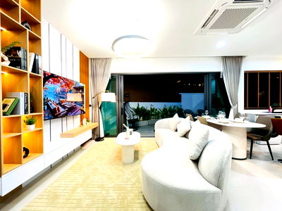 Houses for sale Pattaya : KT0113📲LineID @556ryccg🏖️Pool Villa💎Central Pattaya 3Bedroom 210sqm🏊Swimming pool+Fully furnished