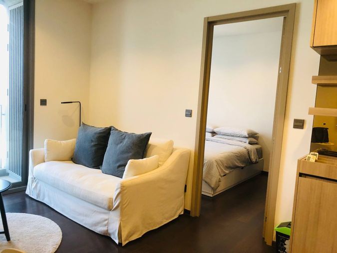 The Line Ratchathewi S-TLR5 Good