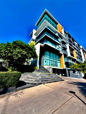 Condos for sale Pattaya : Condo for sale in Pattaya, ready to move in. The Win, Soi Khao Ta Lo 4, Bang Lamung, Chonburi.