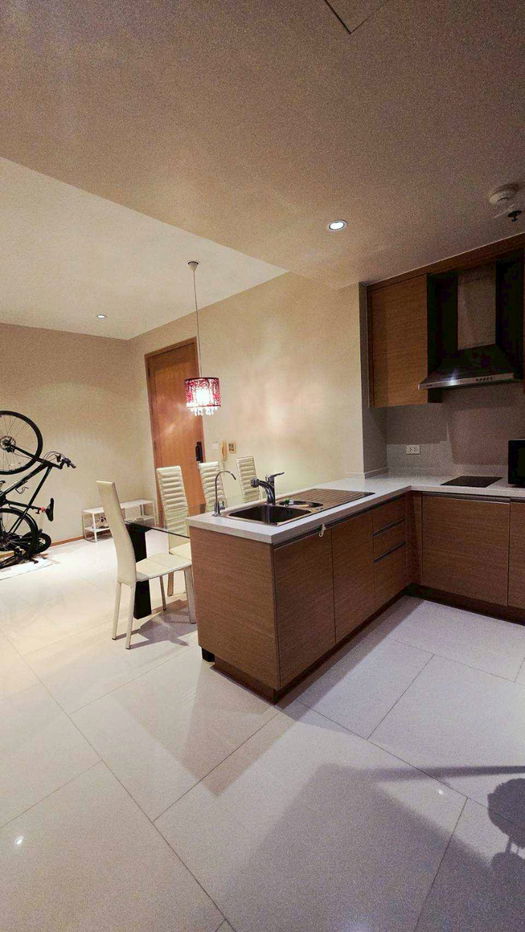 รูป พร้อมอยู่ลดได้อีก! The Emporio Place ห้องใหญ่ 65 ตร.ม. 45k พร้อมอ่างอาบน้ำ เฟอร์ครบพร้อมเข้าอยู่ - รูปที่ 4/11