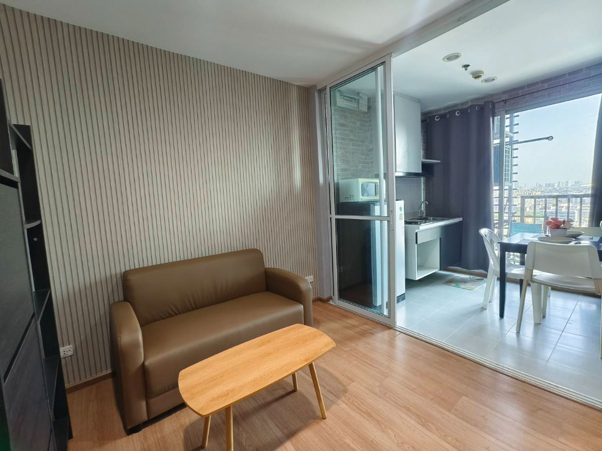 รูป คอนโด ให้เช่า : The Base Sukhumvit 77 (เดอะ เบส สุขุมวิท 77) ((BTS Onnut อ่อนนุช )) MK-02 line @livingbkk - รูปที่ 2/9