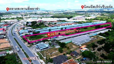 Land for sale Eastern Seaboard Industrial Estate : High-potential land for sale, zoned purple (industrial park).