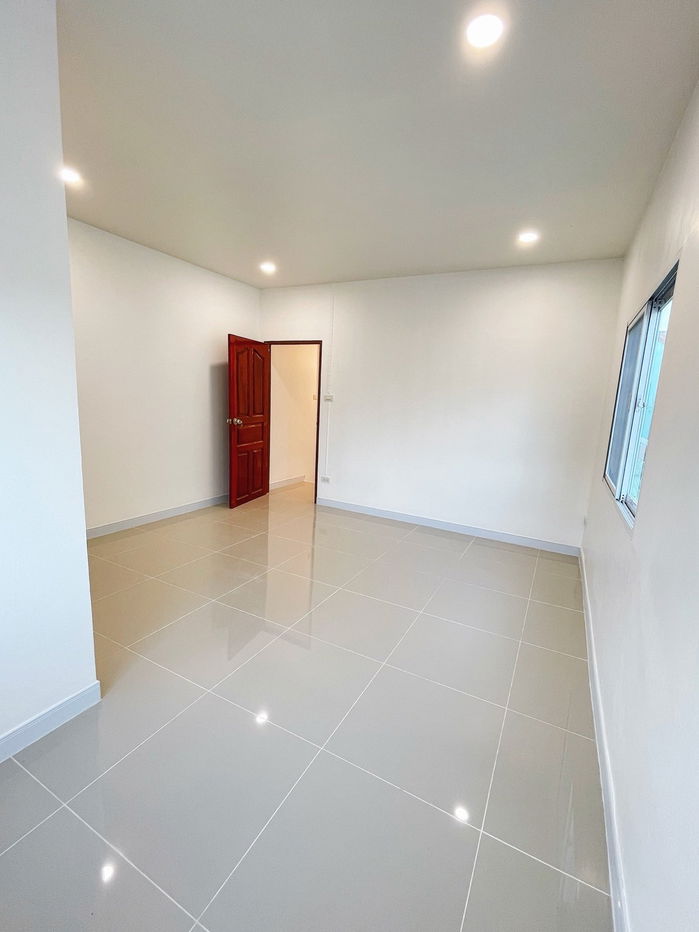 รูป ขายบ้านเดี่ยว 2 ชั้น อยู่เจริญ บุญมา เทิดราชัน 43 - รูปที่ 11/33