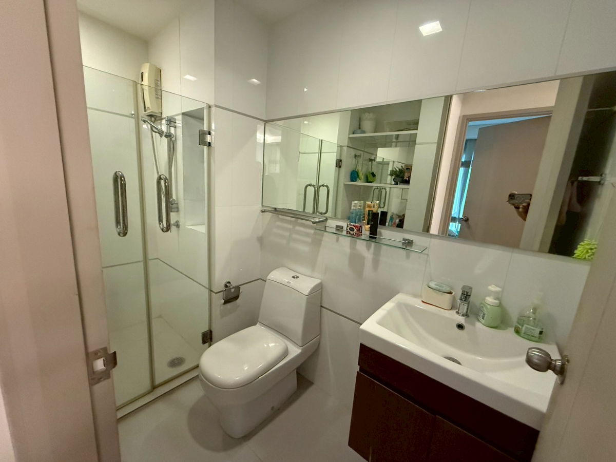 picture Condo for rent, True Thonglor (True Thonglor), size 31.78 sq m, very beautiful room, 6th floor, rental price 15,000 baht - 8/9