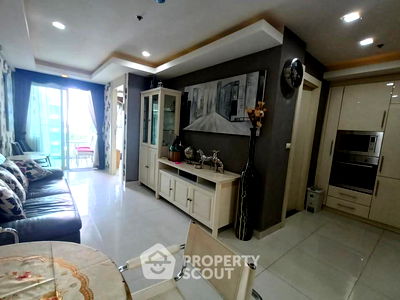 Condos for sale : 1-BR Condo at Cosy Beach View Condominium Pratumnak close to Phratamnak (ID 2532160)