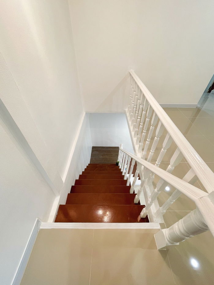 รูป ขายบ้านเดี่ยว 2 ชั้น อยู่เจริญ บุญมา เทิดราชัน 43 - รูปที่ 4/33