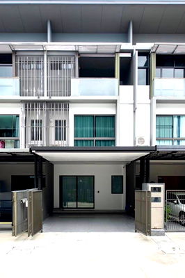 Townhouses for rent : RS4655 For Rent: The Landmark Ekkamai–Ramindra, near BTS Ekkamai
