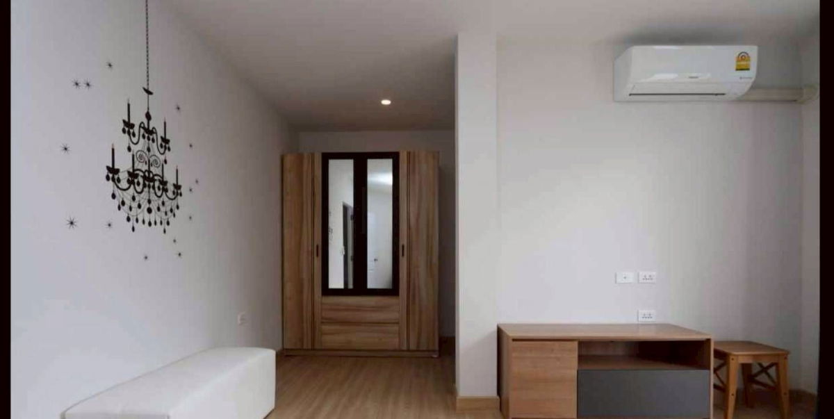 รูป ให้เช่าบ้านแฝดในหมู่บ้านปาจรีย์ หางดงเชียงใหม่ - รูปที่ 4/13